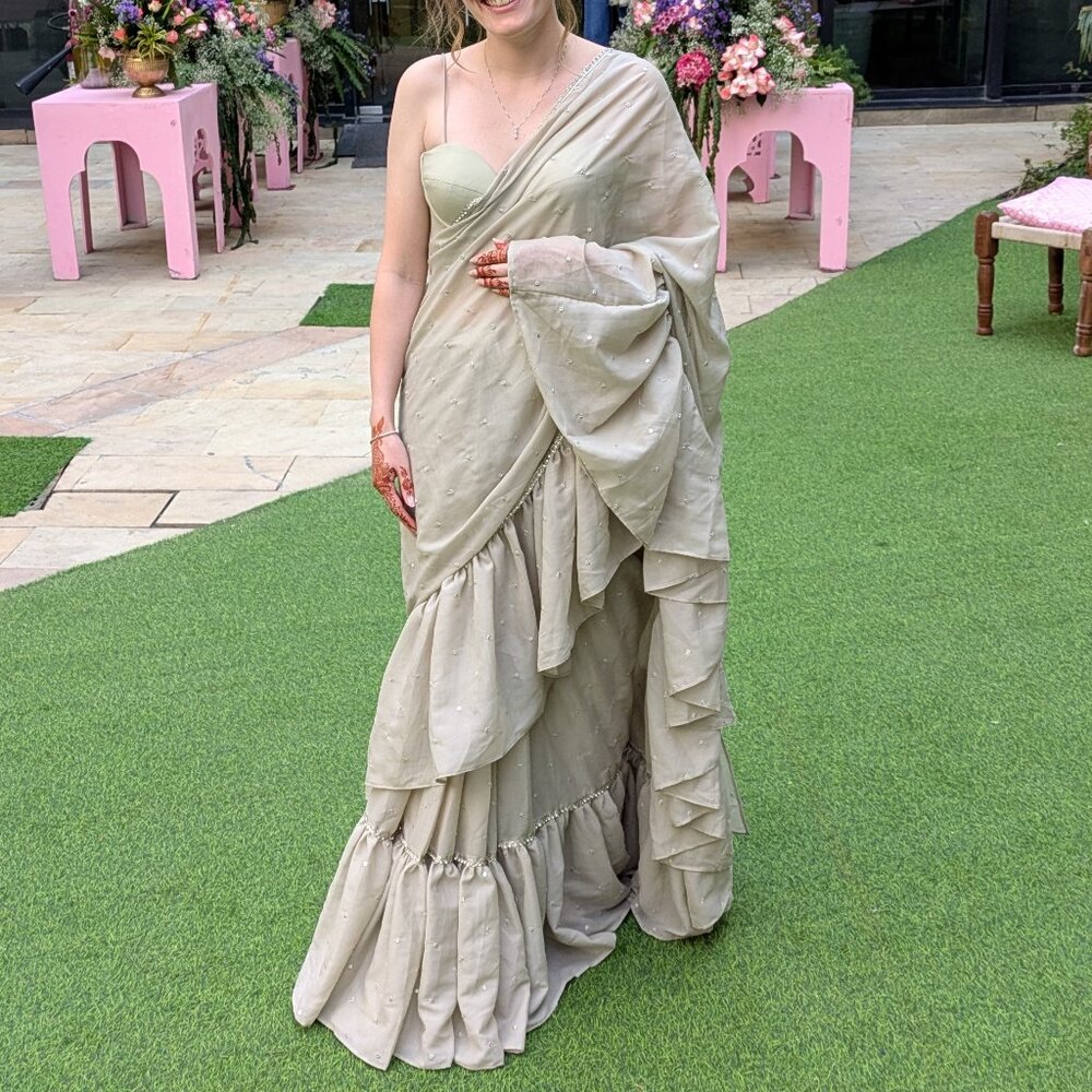 Dusty Green Saree (Size X-Small) - Picture 3 of 6